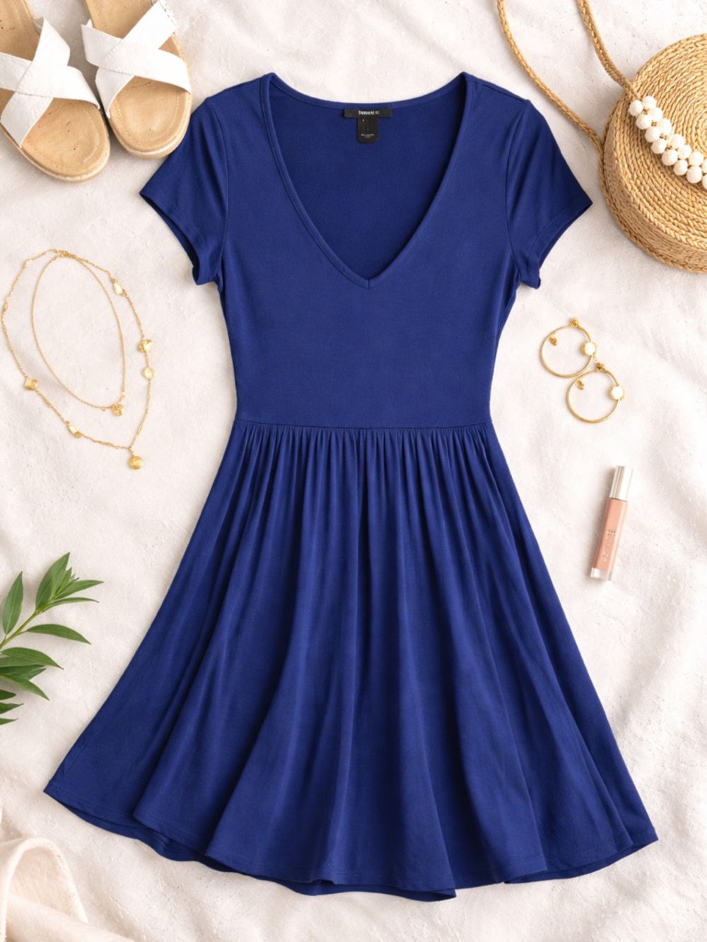 Forever 21 Navy Blue Skater Dress V Neck Short Sleeve Size Small
